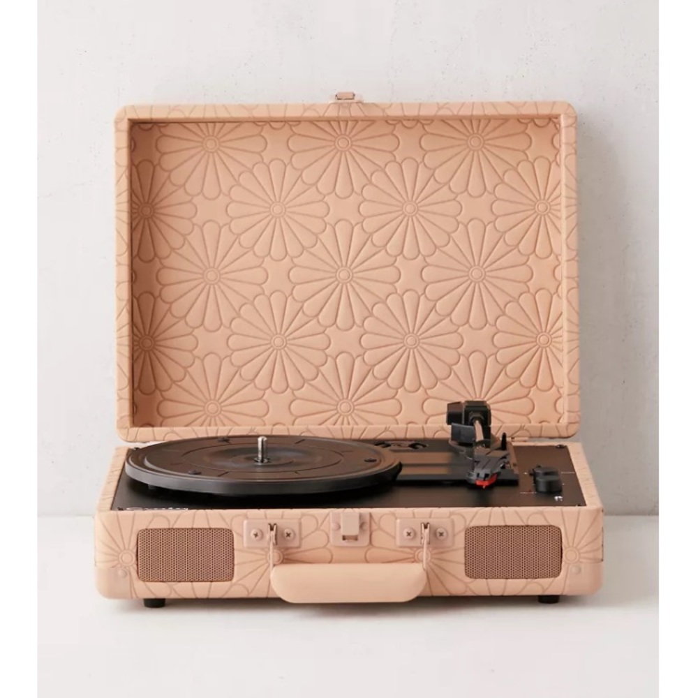 Crosley UO Exclusive Daisy Bluetooth Record Player